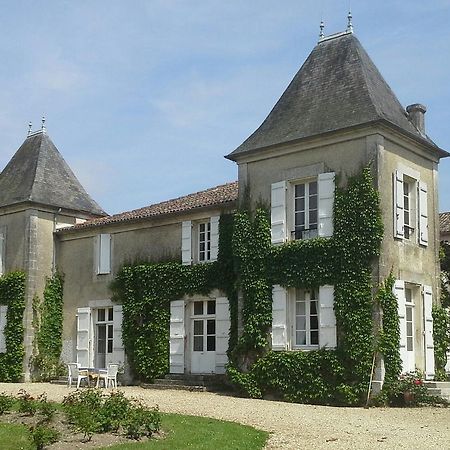 Le Logis De Ruelle Bed & Breakfast Exterior foto