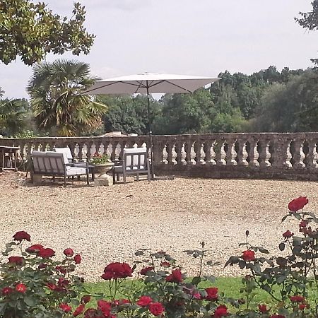 Le Logis De Ruelle Bed & Breakfast Exterior foto