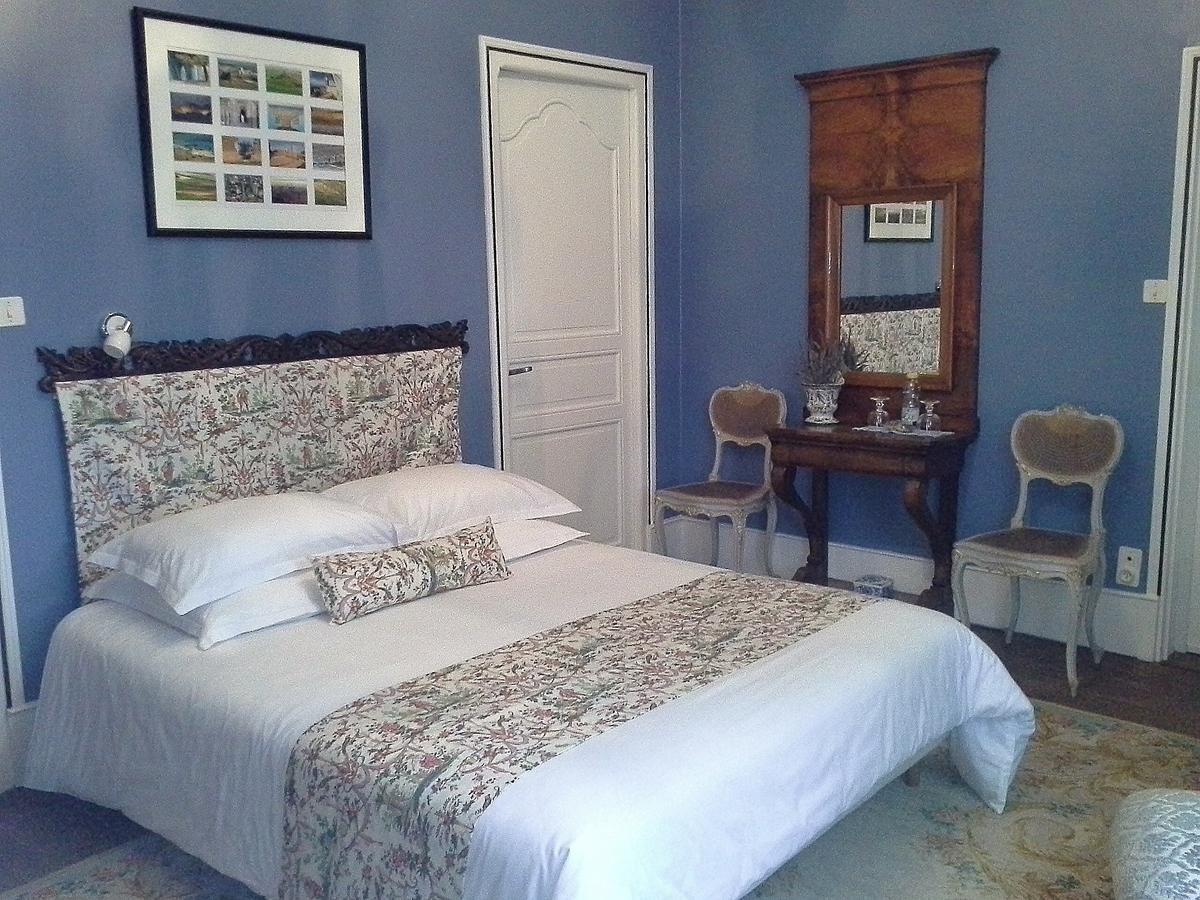 Le Logis De Ruelle Bed & Breakfast Exterior foto