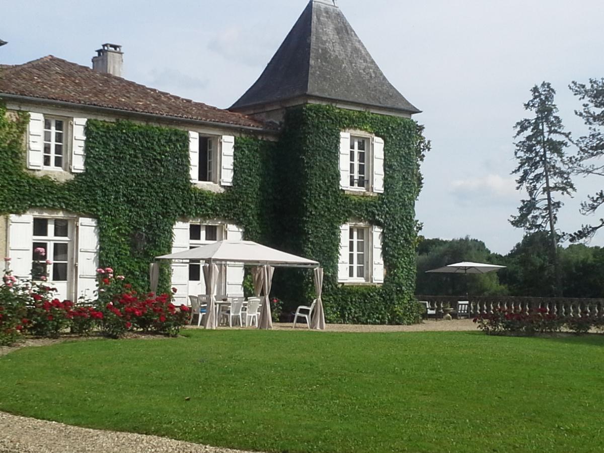 Le Logis De Ruelle Bed & Breakfast Exterior foto