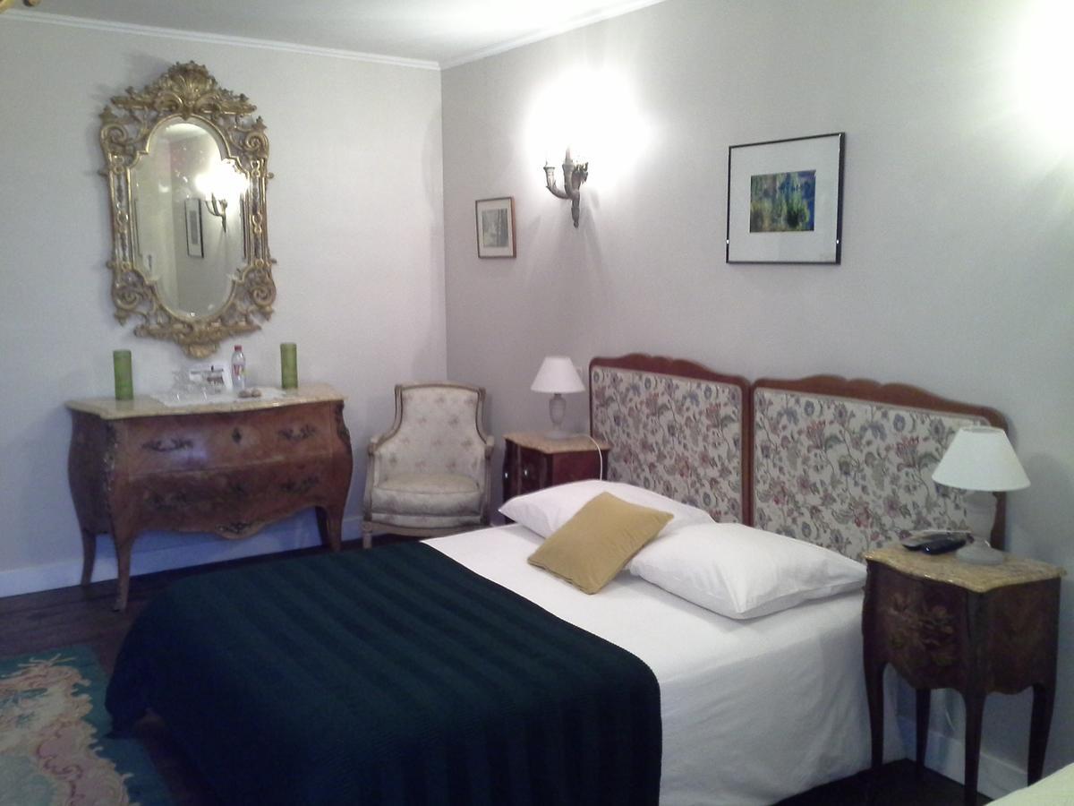 Le Logis De Ruelle Bed & Breakfast Exterior foto